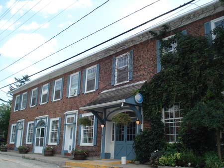 Historic hotel in Petersburg