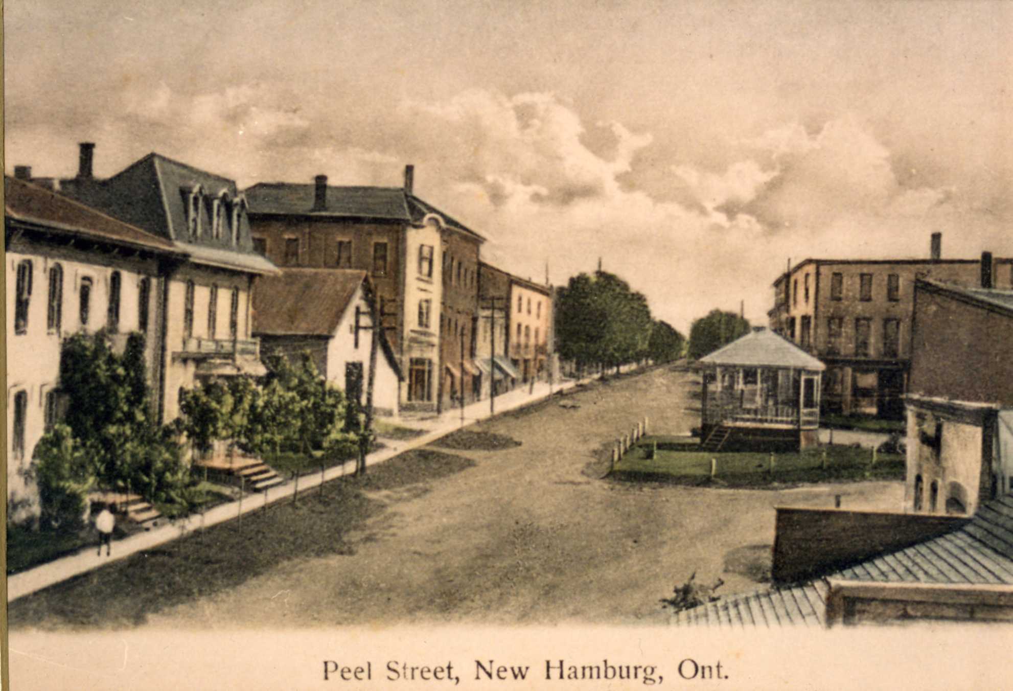 Postcard of downtown New Hamburg